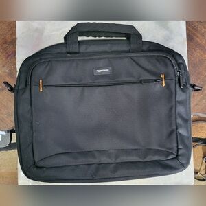 AmazonBasics 15” inch Laptop Tablet Bag - Black